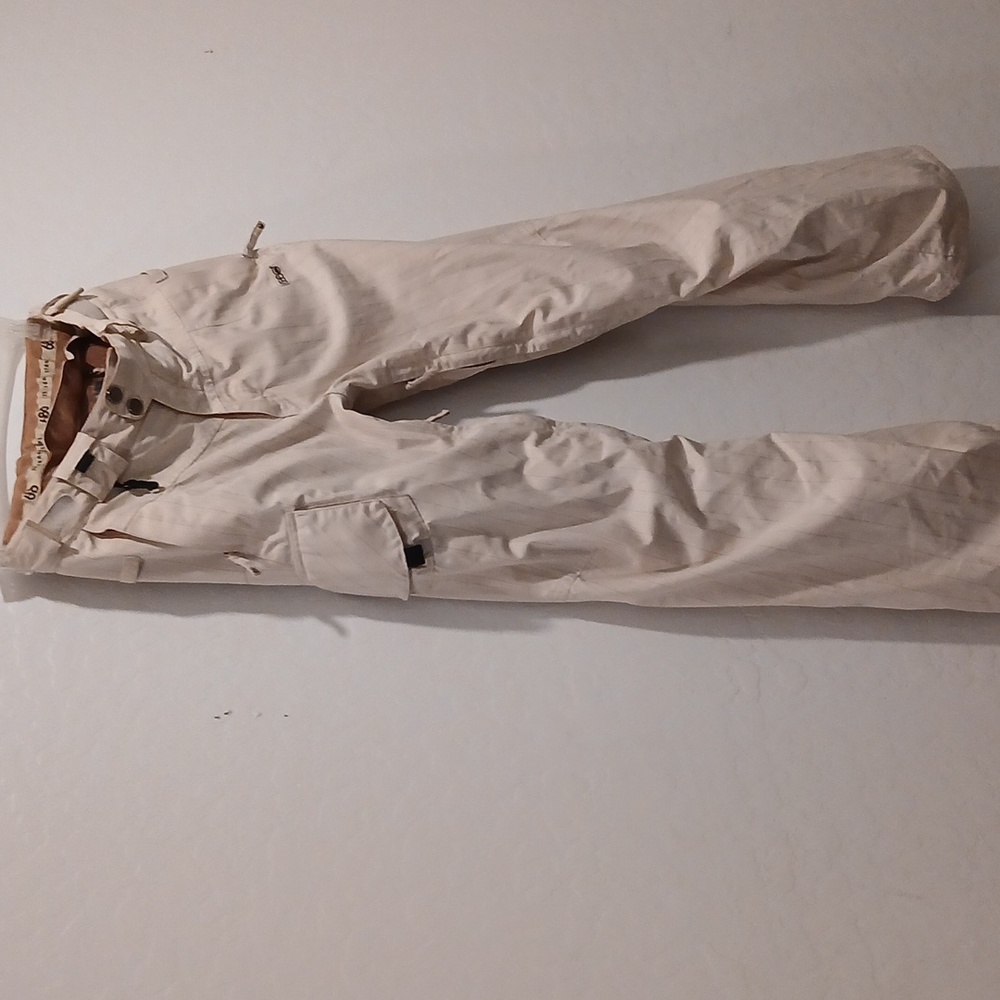 Women ski pants by 686 Smarty